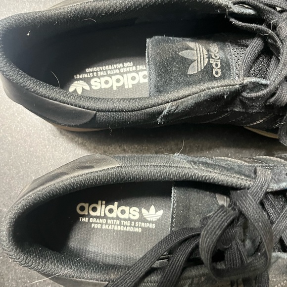 Adidas Sneaker 11 1/2 Black Suede - Picture 7 of 7